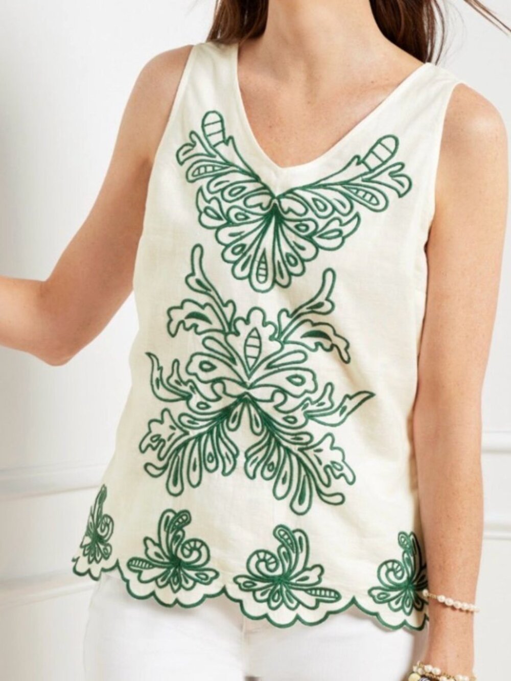 Talbots Scalloped White Linen Tank Top with Green Embroidery